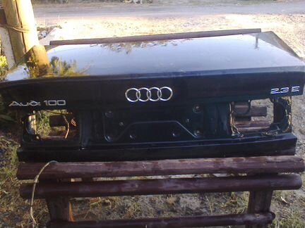 Крышка багажника Audi
