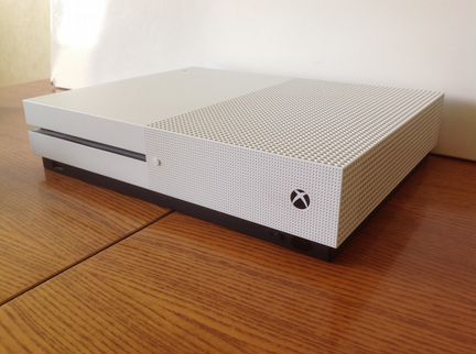 Xbox One, 1 тб