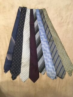 56 разных галстуков, единым лотом