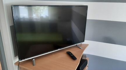 Телевизор 109см 4К Smart TV