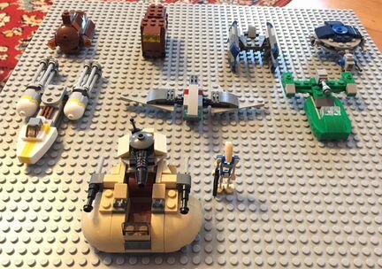 Набор lego : фигурка, корабли, транспорт 8 шт