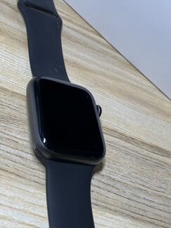 Apple Watch 4 44мм