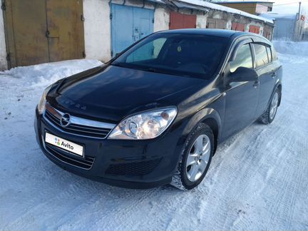Opel Astra 1.6 МТ, 2011, 102 000 км