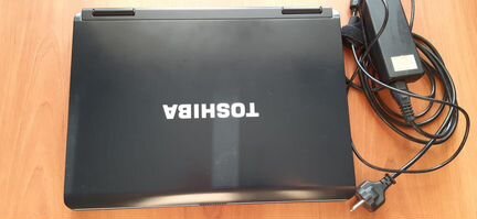 Ноутбук Toshiba Satelite L40-14B