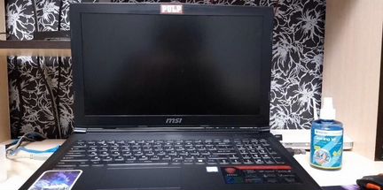 Ноутбук MSI GP62M