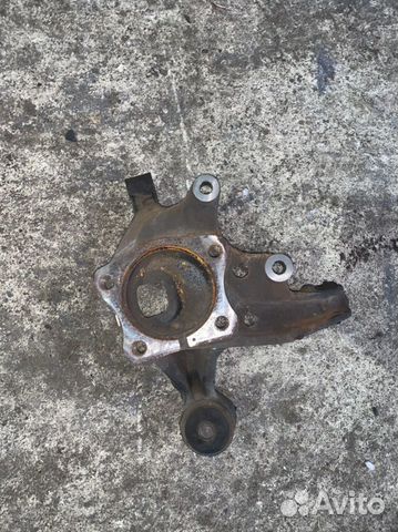 Кулак задний левый 2wdтойота Хайлендер 1, RX2