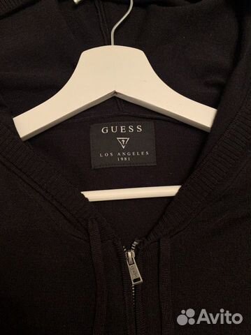 Мужская черная кофта на молнии guess