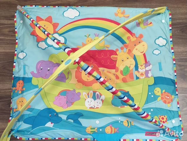Развивающий коврик + игрушки погремушки