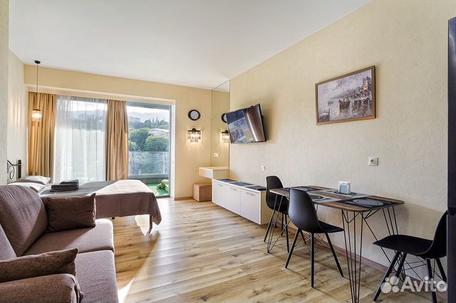 

Квартира-студия, 48 м², 2 кровати