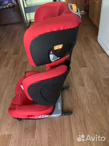 Детское авторесло isofix chicco 15-36 кг