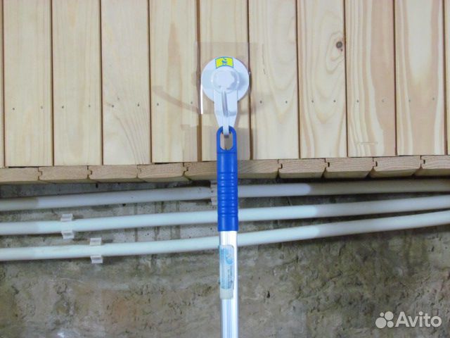 Крючок-вешалка с вакуумным креплением Крючок-вешалка с вакуумным креплением