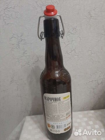 Бутылка с бугельной пробкой