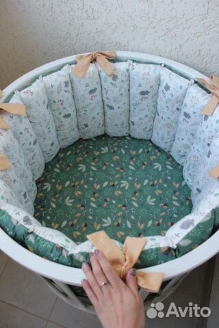 Бортики в детскую круглую кроватку б/у