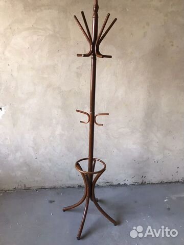 Вешалка напольная из дерева