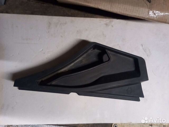 Тойота Королла Е150 ящик для инструментов