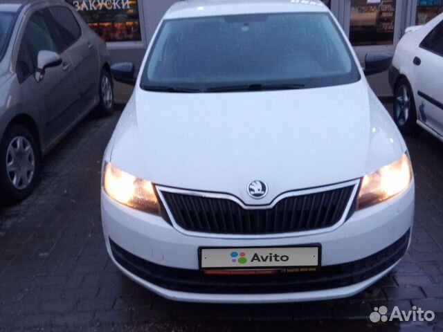 Skoda Rapid 1.6 МТ, 2015, 338 000 км