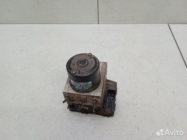Блок ABS (насос) Hyundai Santa Fe 1 2000-2012