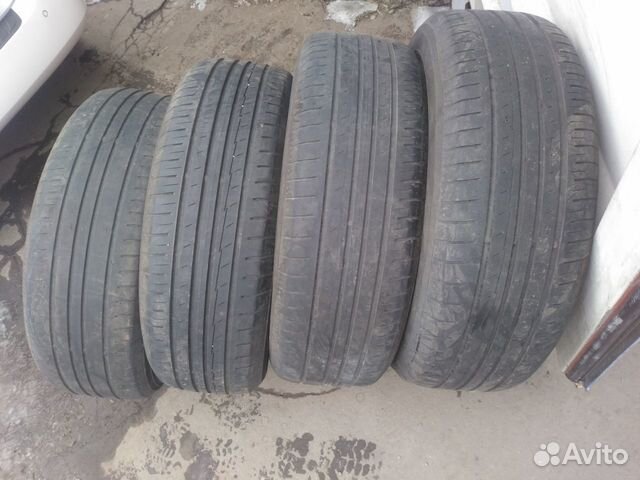 Yokohama BluEarth AE50 215/65 R17 99V