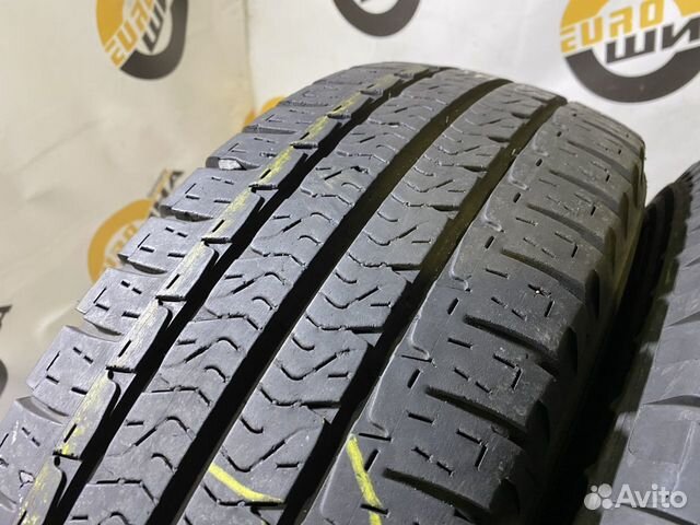 Michelin Agilis 215/70 R15