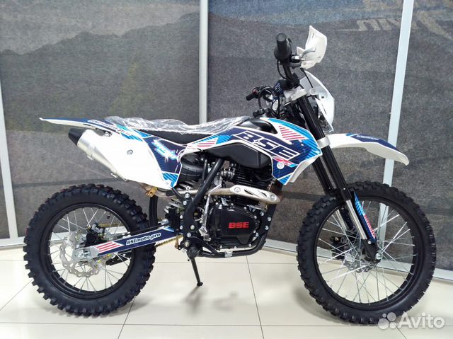 Мотоцикл BSE Z1