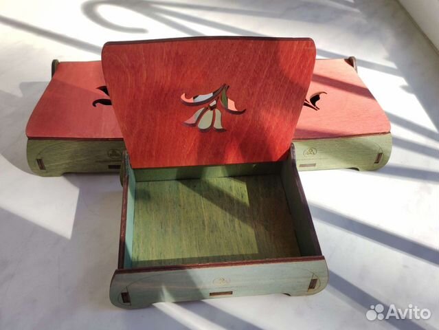 Новая шкатулка деревянная с резной крышкой