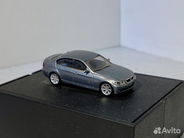 Дилерская модель BMW 3er E90 1:87