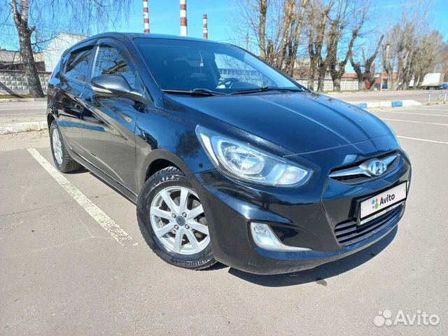 Hyundai Solaris 1.6 AT, 2011, 142 000 км