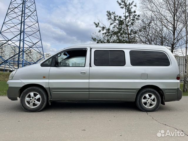 Hyundai Starex 2.5 AT, 2006, 170 000 км