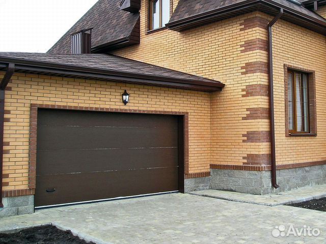 Гаражные секционные ворота 2700х2300