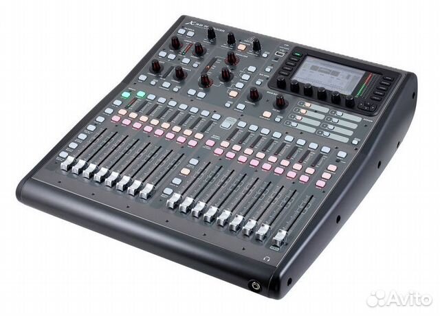 Цифровой микшер Behringer X32 Producer (новый)