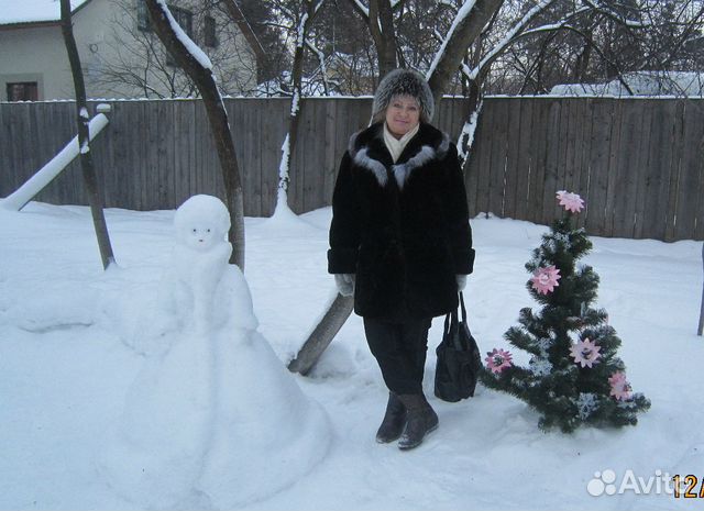 Шуба мутоновая чёрная с отделкой Шуба мутоновая чёрная с отделкой