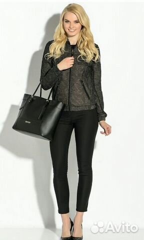 Куртка ветровка Guess новая Куртка ветровка Guess новая