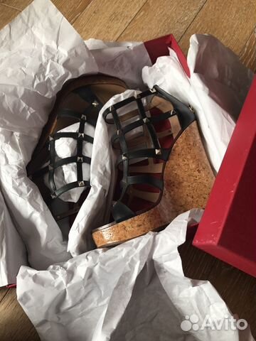 Босоножки valentino Босоножки valentino