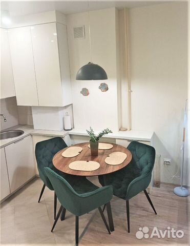 

1-к. квартира, 43 м², 2/4 эт.