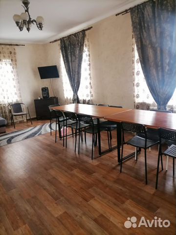 

3-к. коттедж, 140 м²