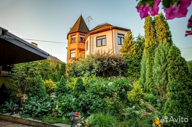 

10-к. и более коттедж, 850 м²