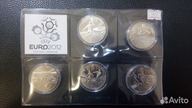 Футбол и Крым 100 набор из 2-х банкнот пресс