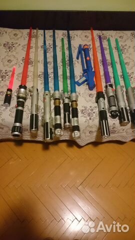 Star Wars Набор джедайских мечей 11шт + бластер Star Wars Набор джедайских мечей 11шт + бластер