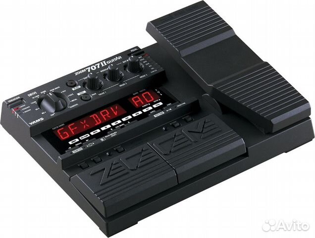 Zoom 707 II Процессор гитарный Новый в коробке Zoom 707 II Процессор гитарный Новый в коробке