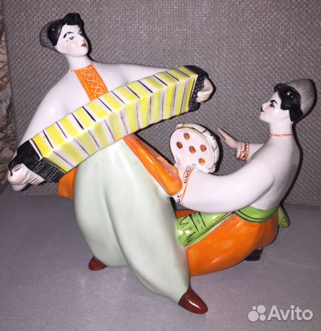 Статуэтка Танцоры. Гопак. Украинский танец. пзхк