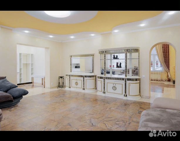

3-к. коттедж, 650 м²