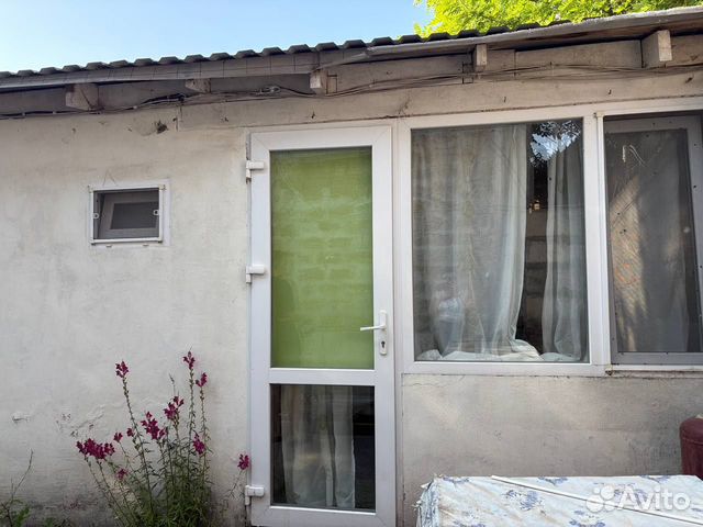 

Квартира-студия, 30 м², 3 кровати