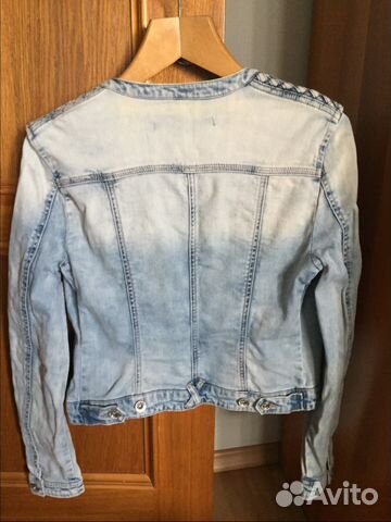 Джинсовая куртка Stradivarius