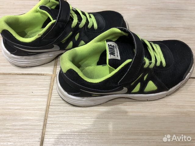 Кроссовки Nike р-р 33,5