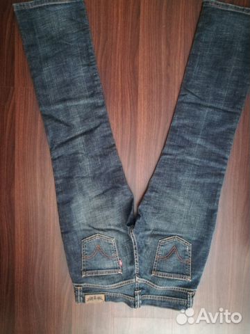 Джинсы Levis, р-р28, новые Джинсы Levis, р-р28, новые