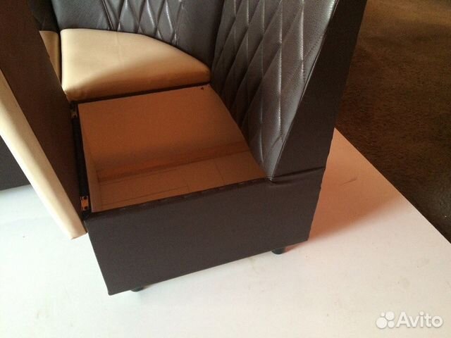 Кухонный угловой диван, со спальным местом