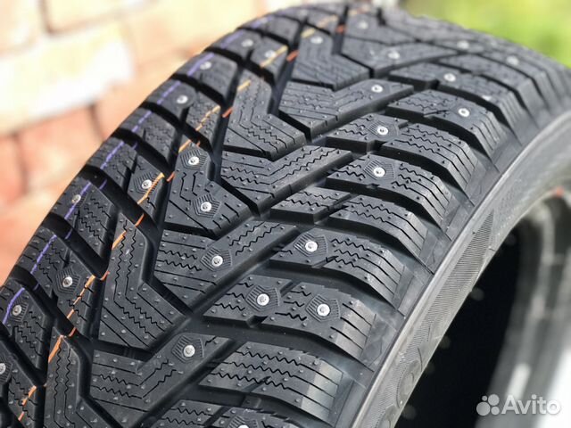 Шины новые 225 55 17 Hankook W429 Шип