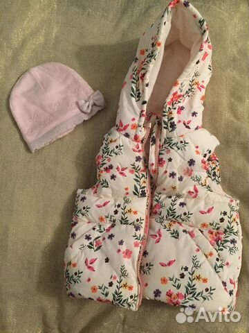 Жилетка Zara 86 cm+шапка mothercare1-3 года.Состоя