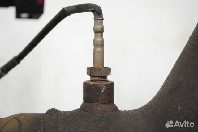 Труба приемная с катализаторами Toyota LC 200 Труба приемная с катализаторами Toyota LC 200