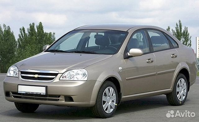 Капот крашенный в цвет Chevrolet Lacetti